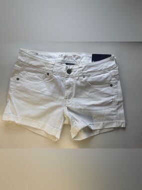 American Eagle Outfitters Women's Midi White Shorts